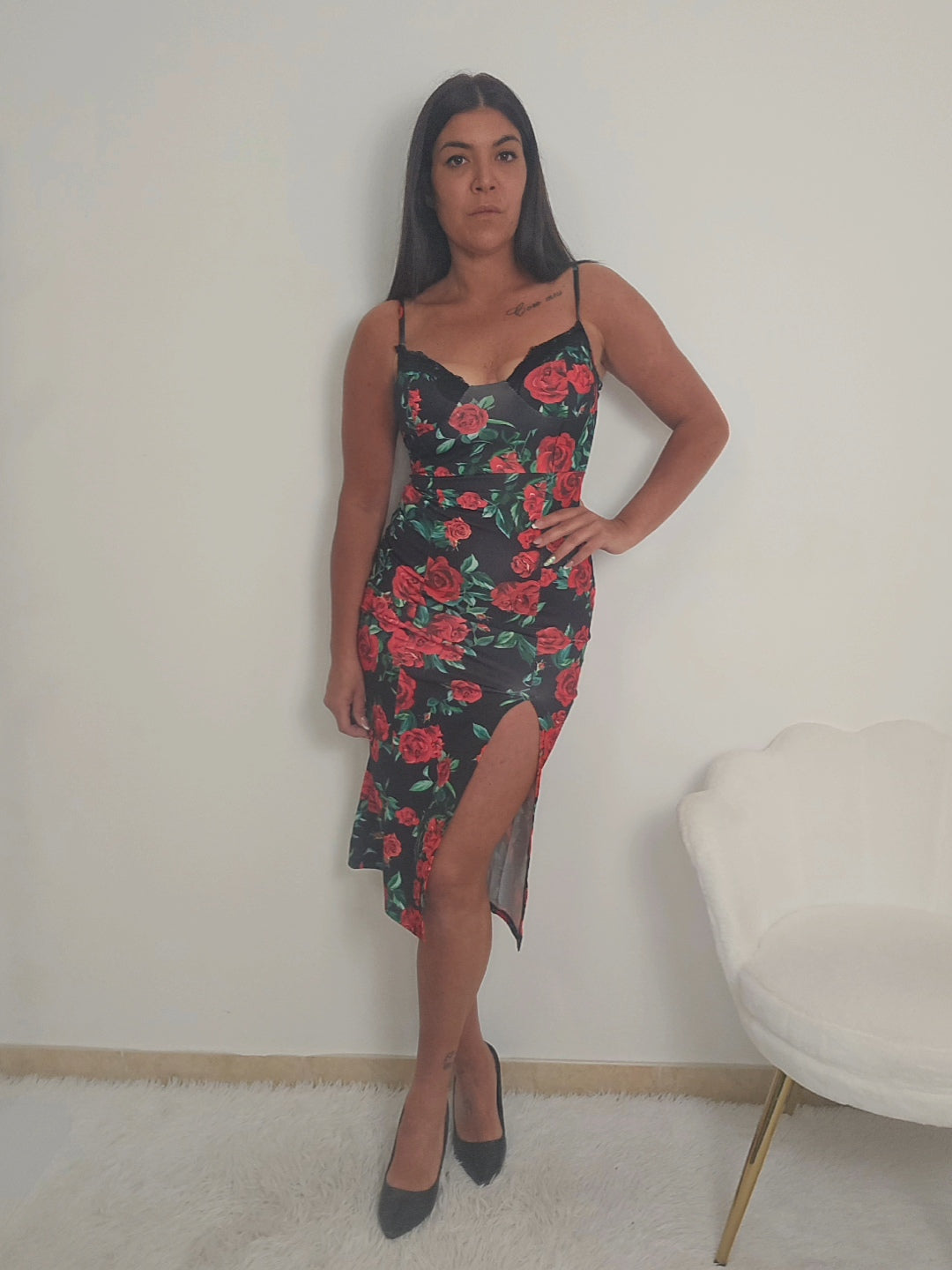 vestitino rose rosse