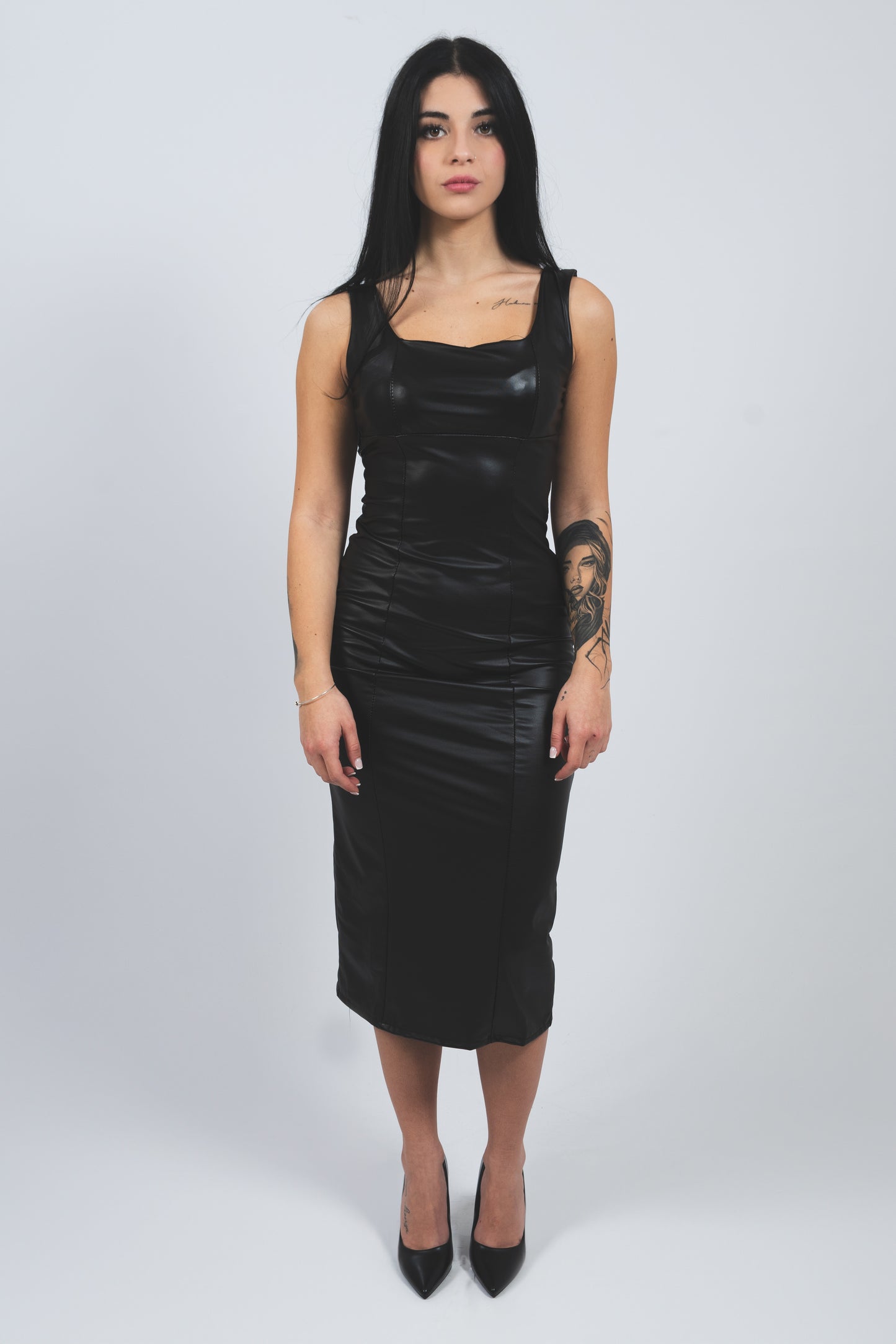 vestito pelle nero