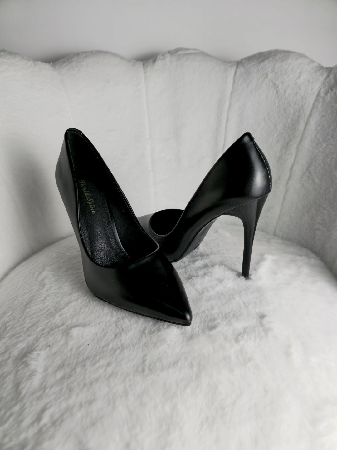 Décolleté nero