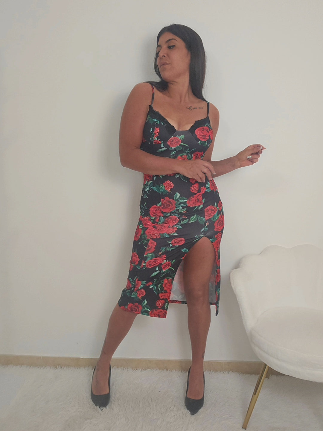 vestitino rose rosse