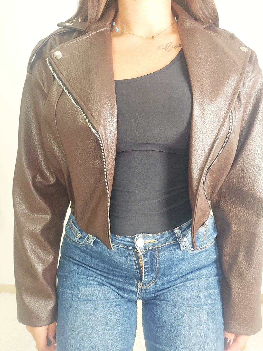 chiodo cropped